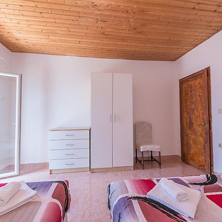 Apartments By The Sea Podaca, Makarska - 13974 Номер фото