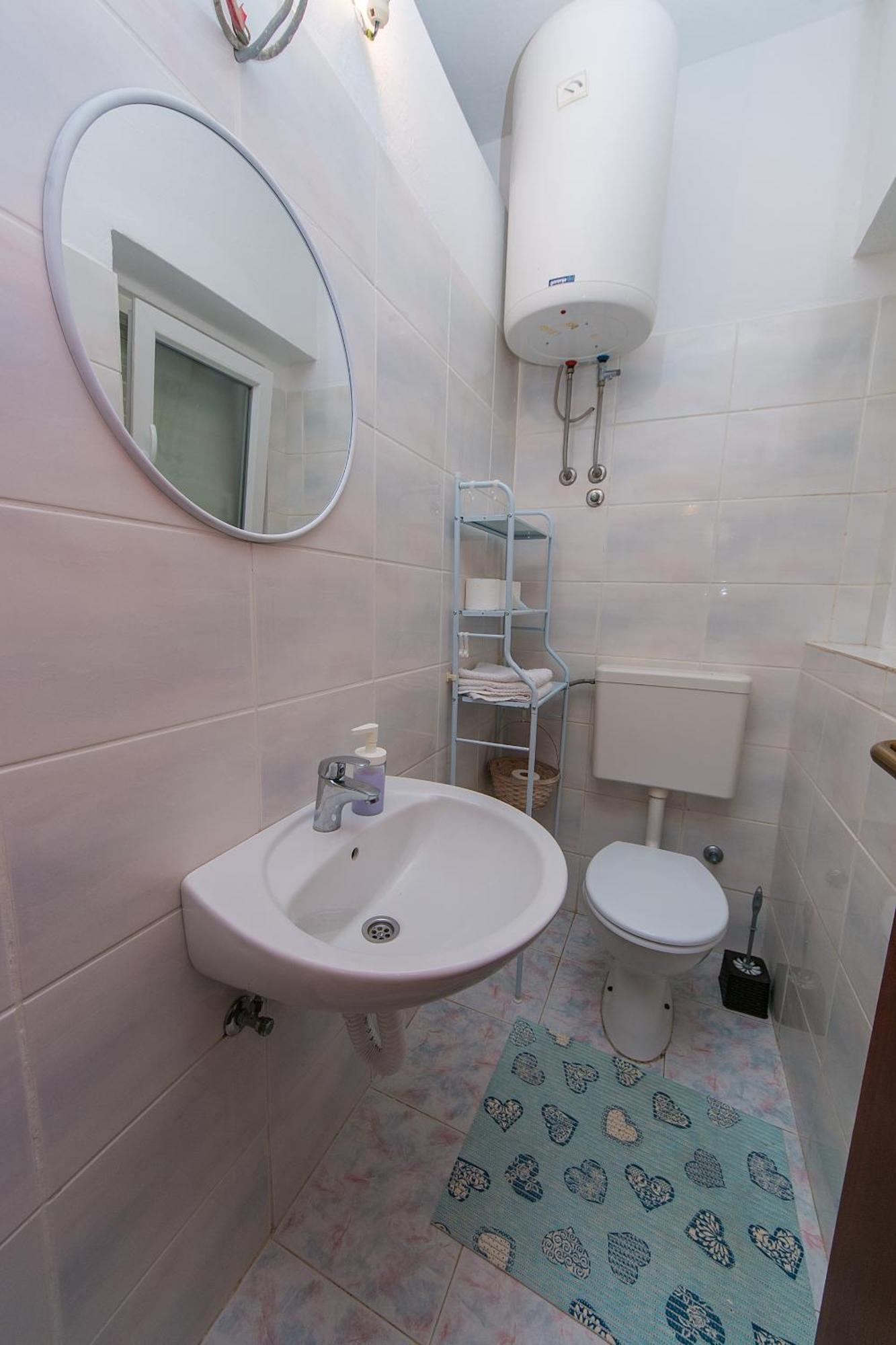 Apartments By The Sea Podaca, Makarska - 13974 Номер фото